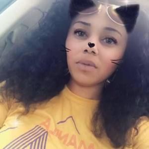 Meet your Posher, Shawna